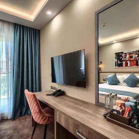Otel Aurora